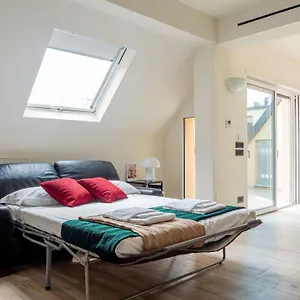  Apartamento The Best Rent - Attic With Terrace In Downtown