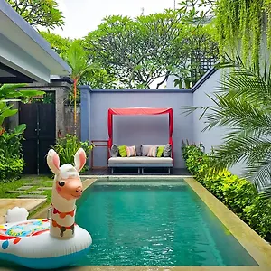 https://seminyak-icon.hotelsseminyak.net